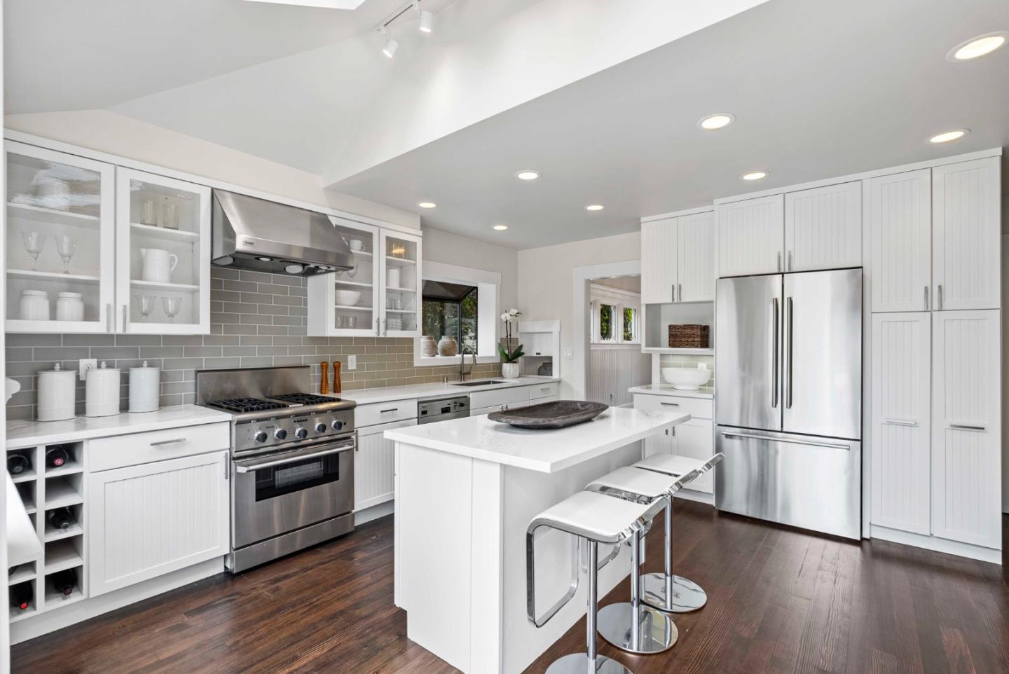 Detail Gallery Image 7 of 43 For 727 Addison Ave, Palo Alto,  CA 94301 - 4 Beds | 4 Baths