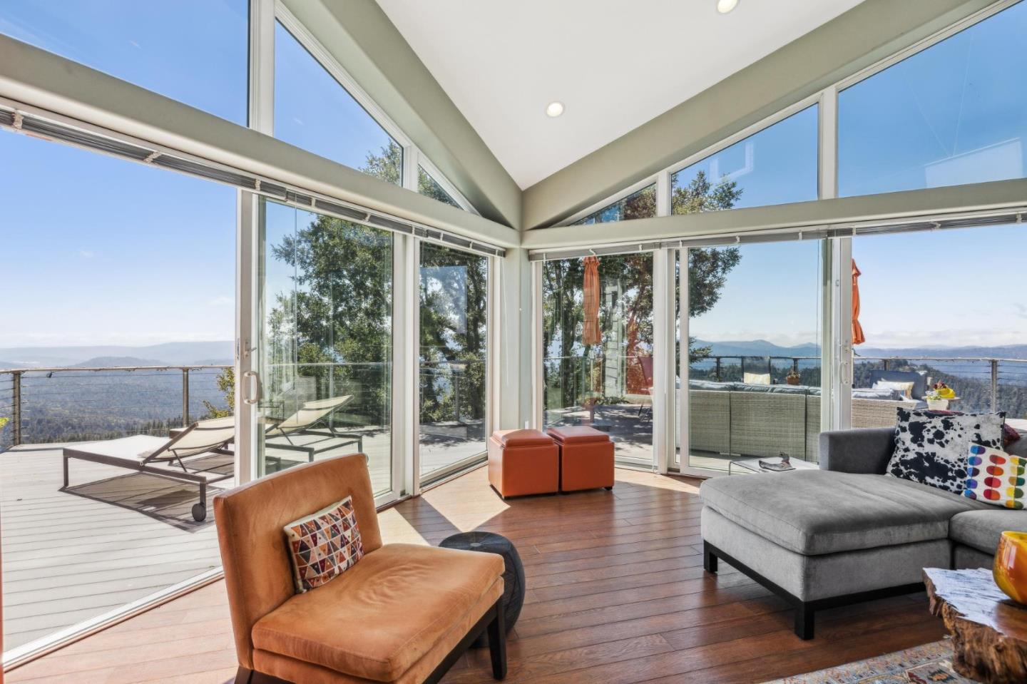 Detail Gallery Image 12 of 62 For 18474 Grizzly Rock Rd, Los Gatos,  CA 95033 - 5 Beds | 3/1 Baths