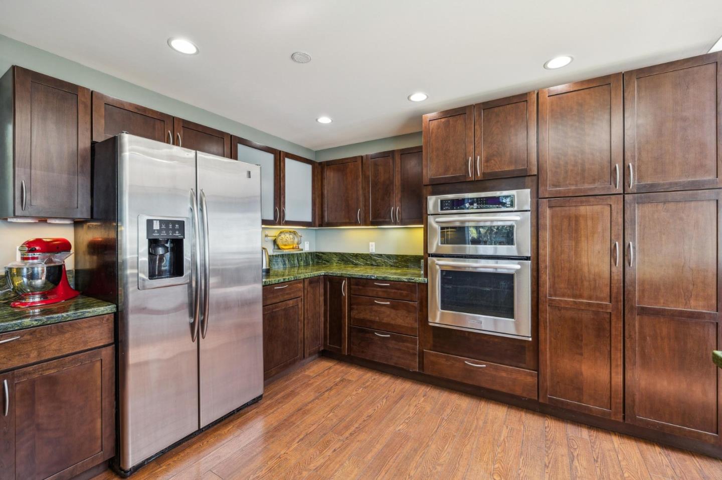 Detail Gallery Image 21 of 62 For 18474 Grizzly Rock Rd, Los Gatos,  CA 95033 - 5 Beds | 3/1 Baths