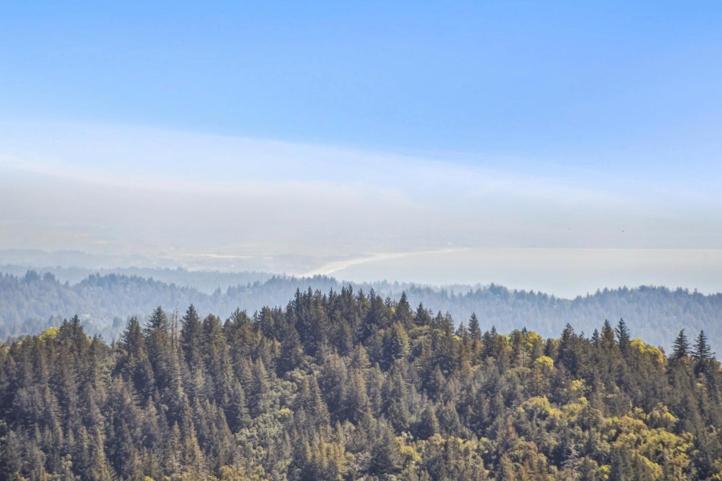 Detail Gallery Image 4 of 62 For 18474 Grizzly Rock Rd, Los Gatos,  CA 95033 - 5 Beds | 3/1 Baths
