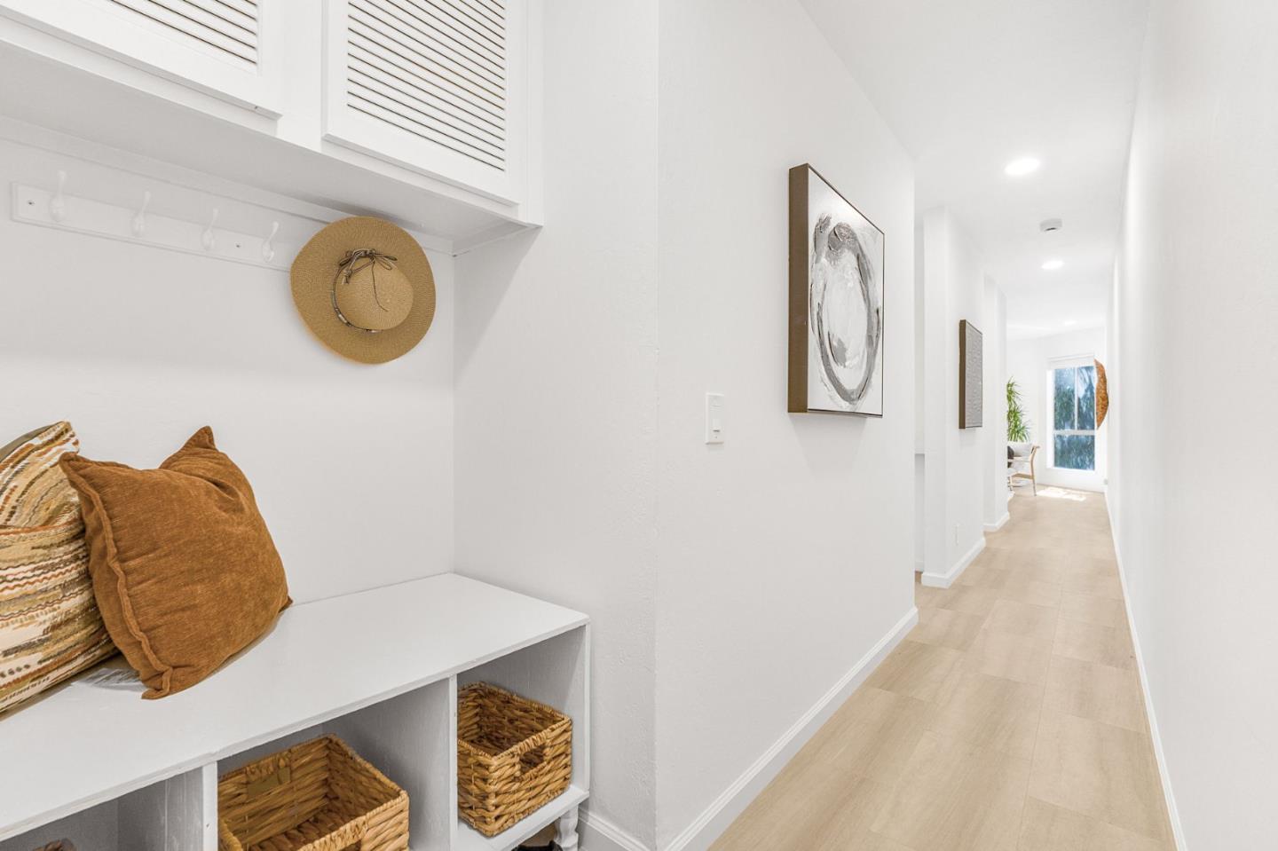 Detail Gallery Image 2 of 34 For 3751 Harrison St #101,  Oakland,  CA 94611 - 1 Beds | 1 Baths