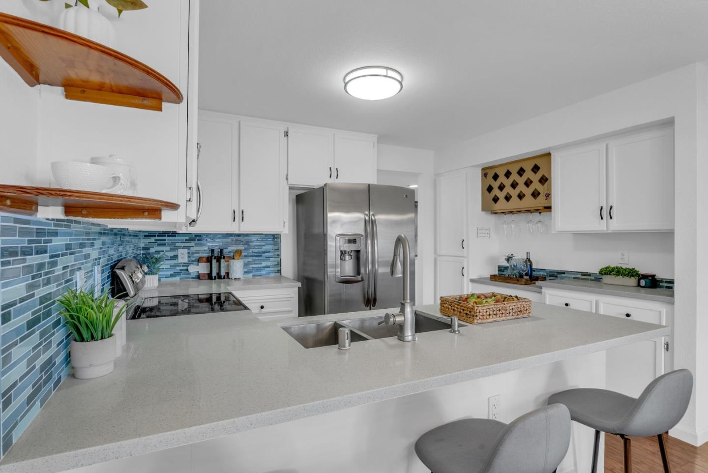Detail Gallery Image 11 of 71 For 5426 Colony Green Dr, San Jose,  CA 95123 - 3 Beds | 1/1 Baths