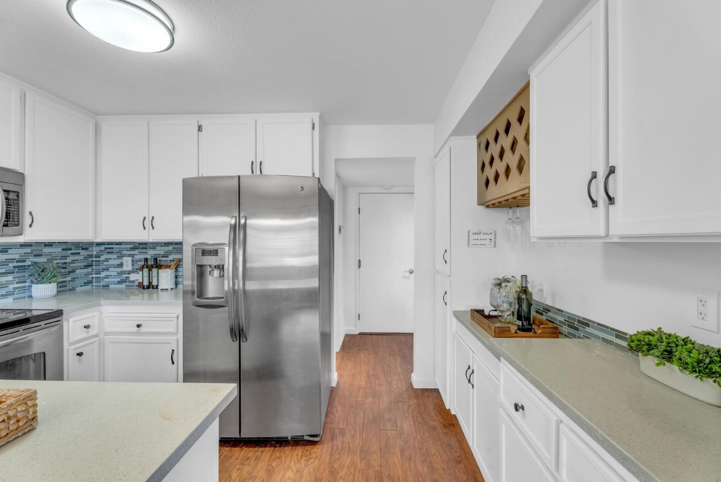 Detail Gallery Image 17 of 71 For 5426 Colony Green Dr, San Jose,  CA 95123 - 3 Beds | 1/1 Baths