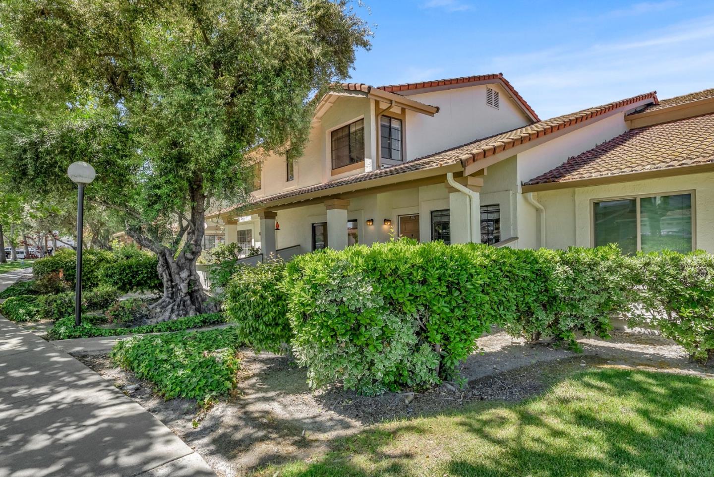 Detail Gallery Image 47 of 71 For 5426 Colony Green Dr, San Jose,  CA 95123 - 3 Beds | 1/1 Baths