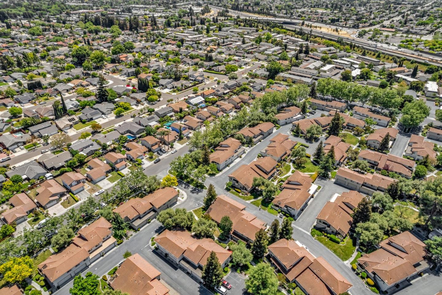 Detail Gallery Image 68 of 71 For 5426 Colony Green Dr, San Jose,  CA 95123 - 3 Beds | 1/1 Baths