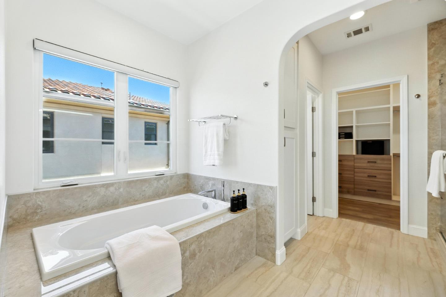Detail Gallery Image 85 of 96 For 42099 Vinha Way, Fremont,  CA 94539 - 5 Beds | 5/1 Baths