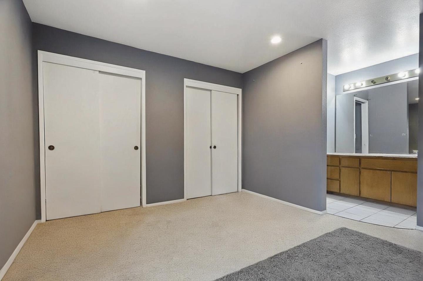 850 W Grand Avenue # B, Oakland, California 94607, 2 Bedrooms Bedrooms, ,1 BathroomBathrooms,Residential Lease,For Rent,850 W Grand Avenue # B,ML81992701