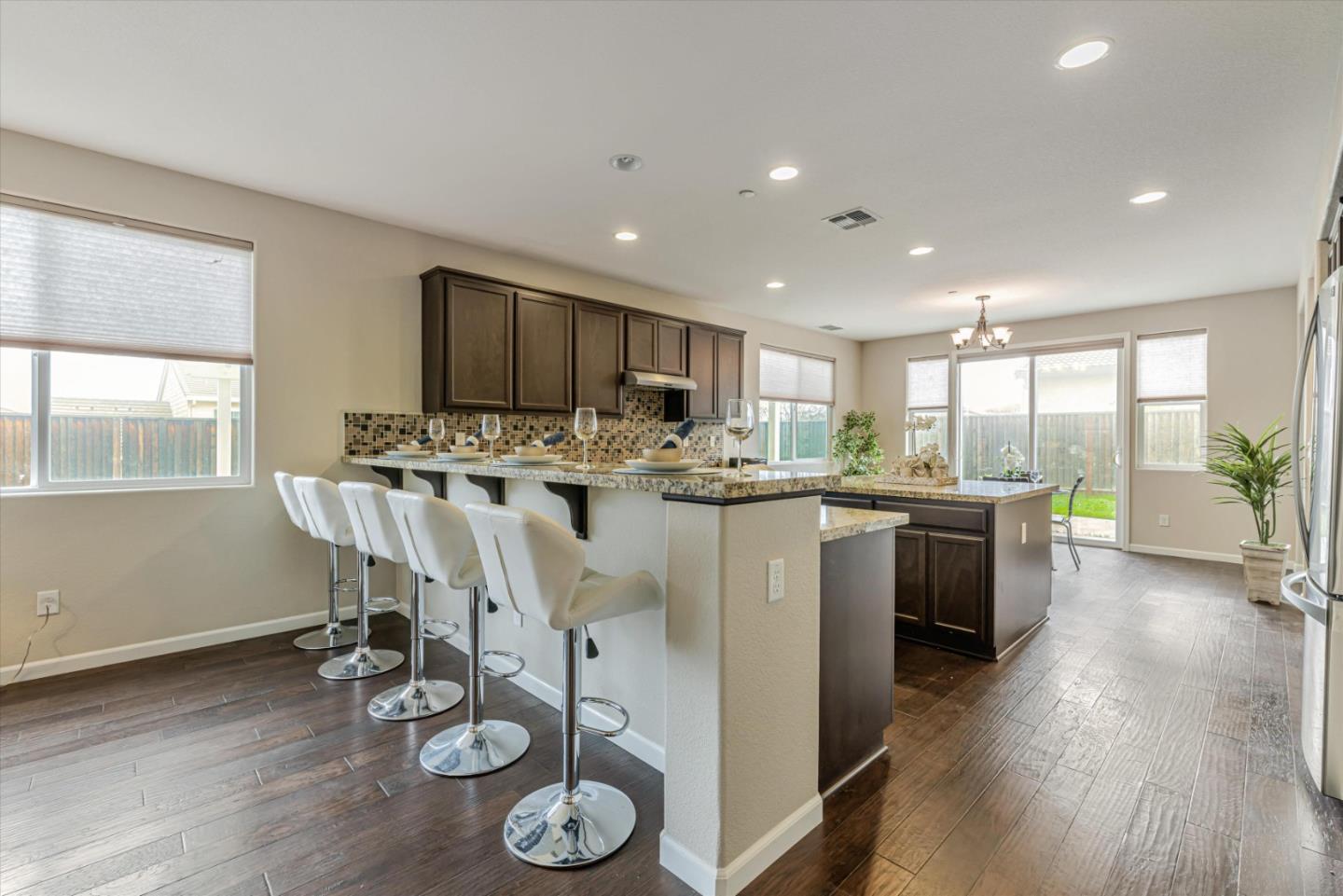 Detail Gallery Image 17 of 58 For 4545 Half Dome St, Antioch,  CA 94531 - 4 Beds | 3 Baths