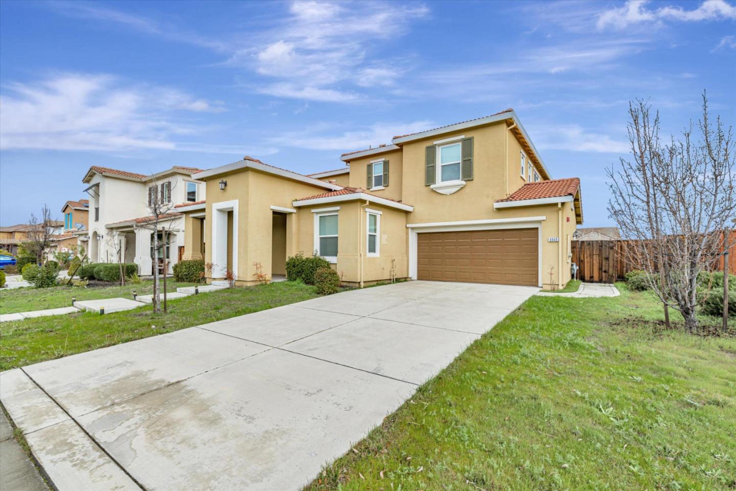 Detail Gallery Image 3 of 58 For 4545 Half Dome St, Antioch,  CA 94531 - 4 Beds | 3 Baths