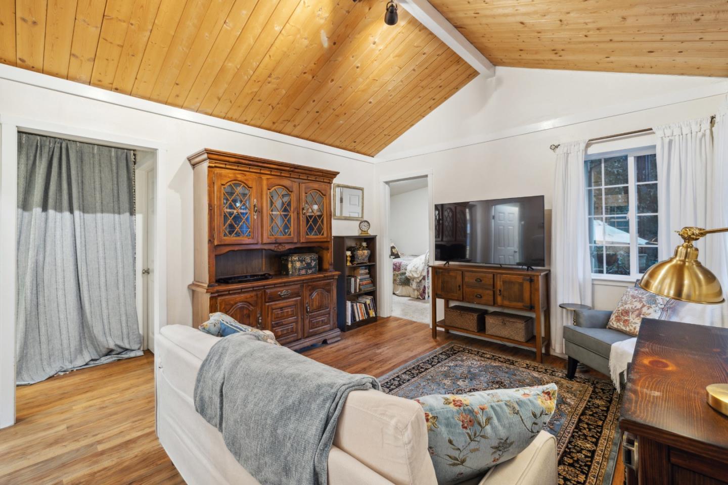 Detail Gallery Image 11 of 44 For 711 River Rd, Boulder Creek,  CA 95006 - 2 Beds | 1 Baths