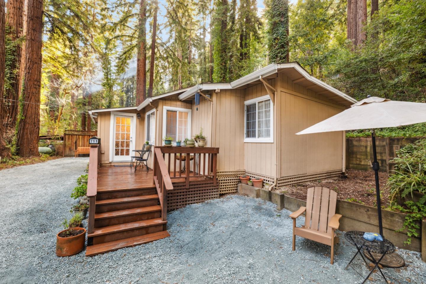 Detail Gallery Image 2 of 44 For 711 River Rd, Boulder Creek,  CA 95006 - 2 Beds | 1 Baths