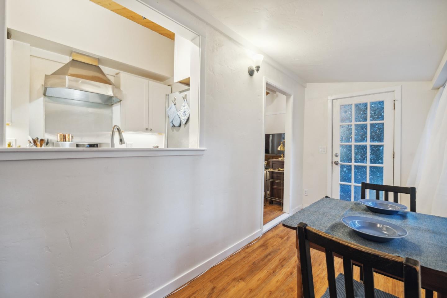 Detail Gallery Image 5 of 44 For 711 River Rd, Boulder Creek,  CA 95006 - 2 Beds | 1 Baths