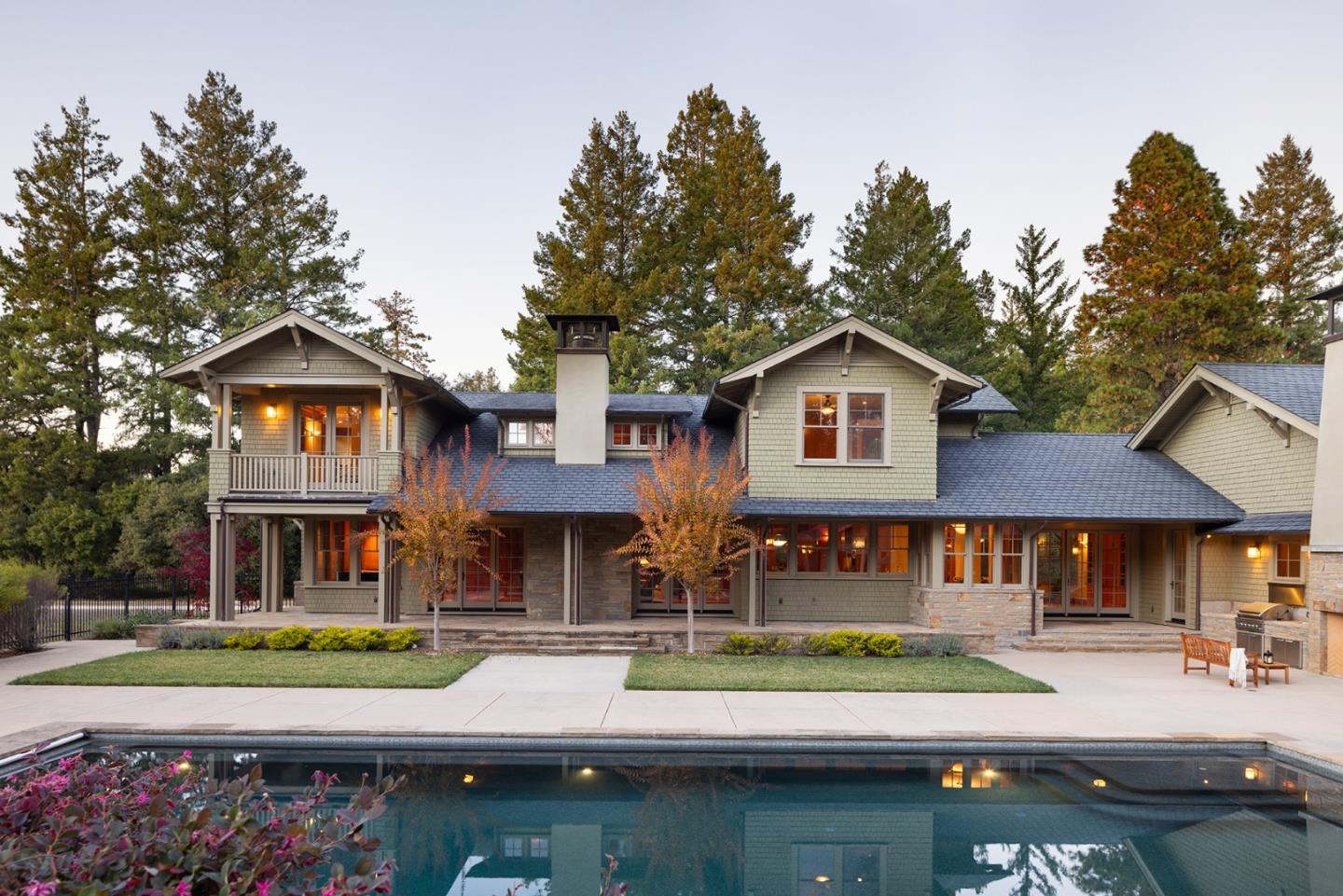Detail Gallery Image 26 of 49 For 420 Bonnie Brae, Santa Cruz,  CA 95060 - 5 Beds | 4/1 Baths