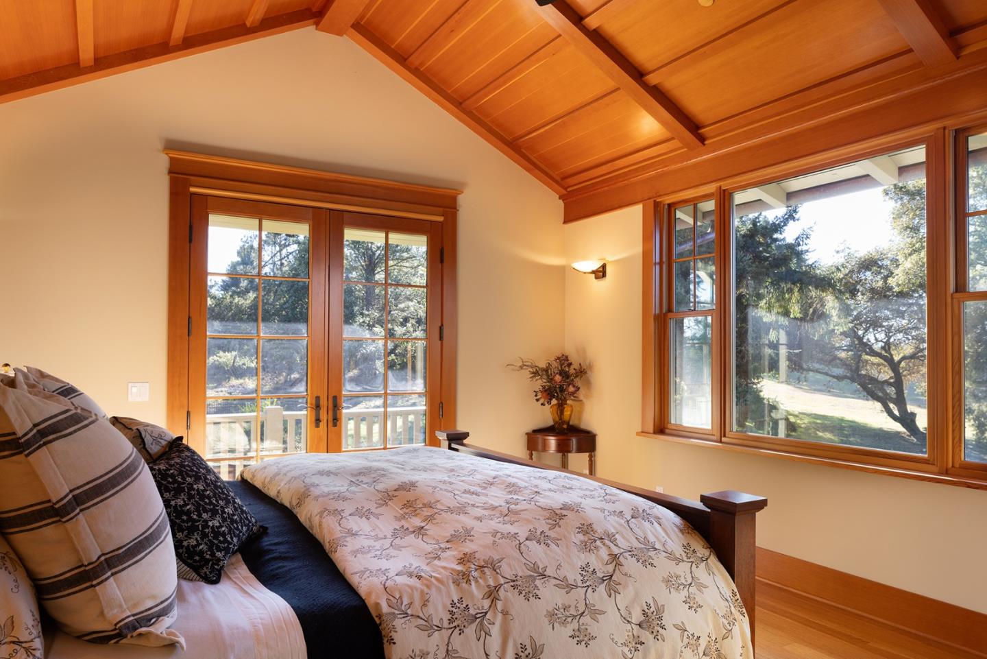 Detail Gallery Image 29 of 49 For 420 Bonnie Brae, Santa Cruz,  CA 95060 - 5 Beds | 4/1 Baths