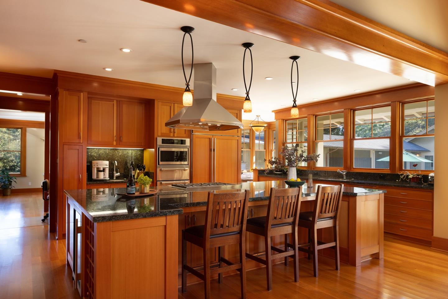 Detail Gallery Image 9 of 49 For 420 Bonnie Brae, Santa Cruz,  CA 95060 - 5 Beds | 4/1 Baths