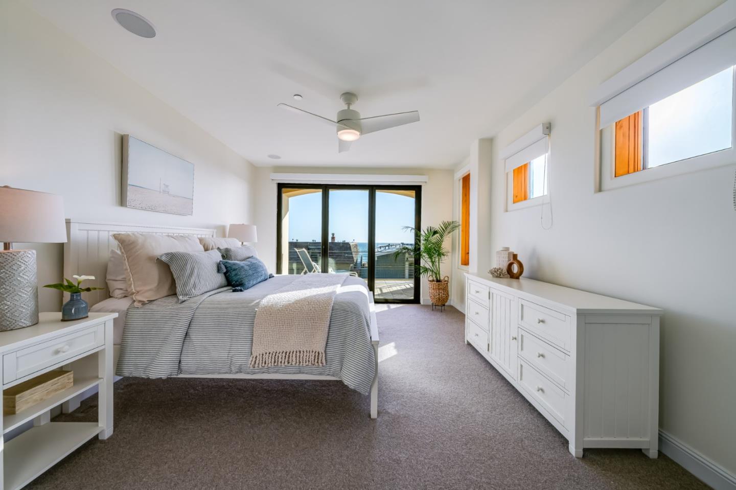 Detail Gallery Image 16 of 60 For 639 Beach Dr, Aptos,  CA 95003 - 3 Beds | 3/1 Baths