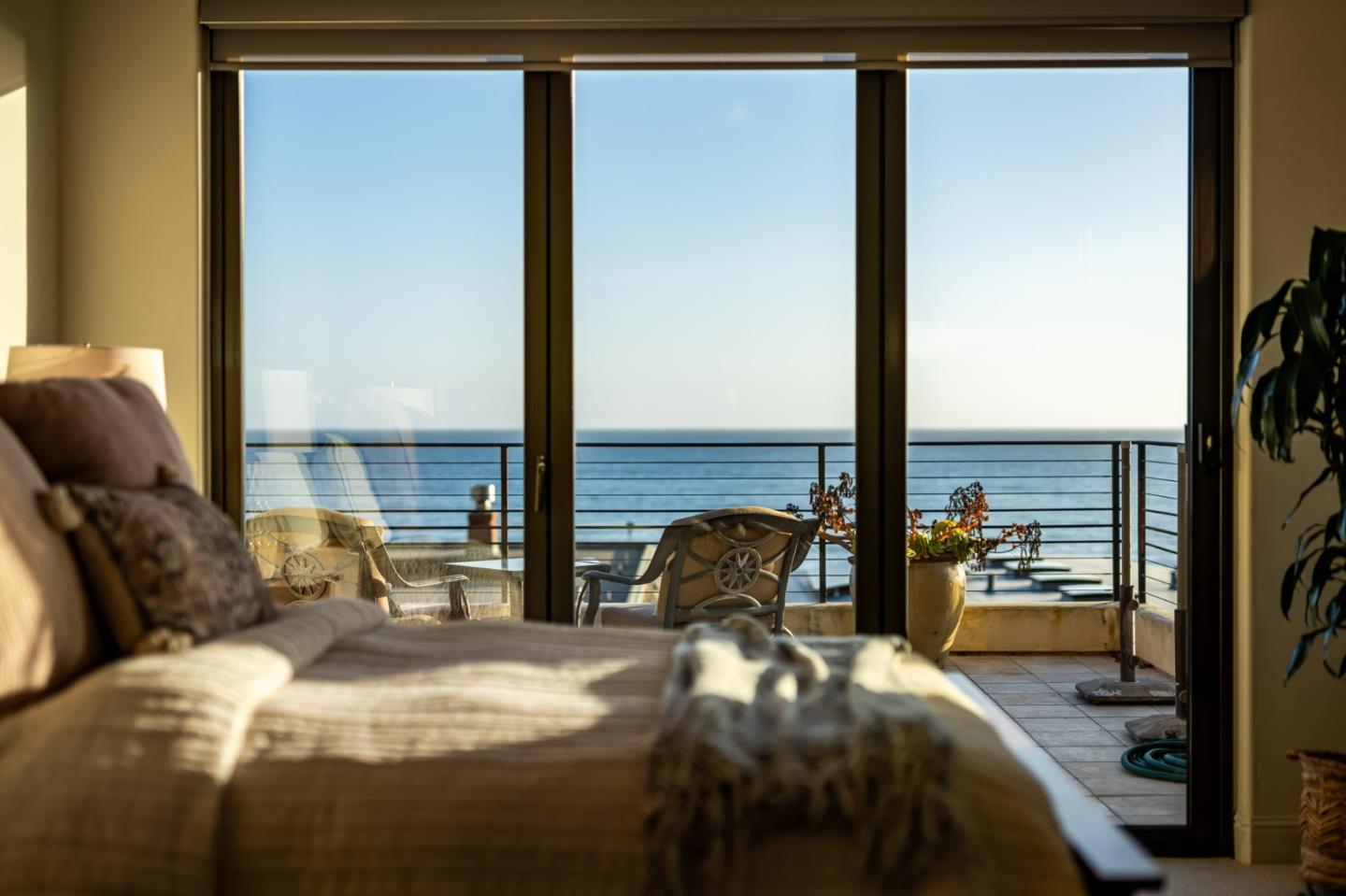Detail Gallery Image 21 of 60 For 639 Beach Dr, Aptos,  CA 95003 - 3 Beds | 3/1 Baths