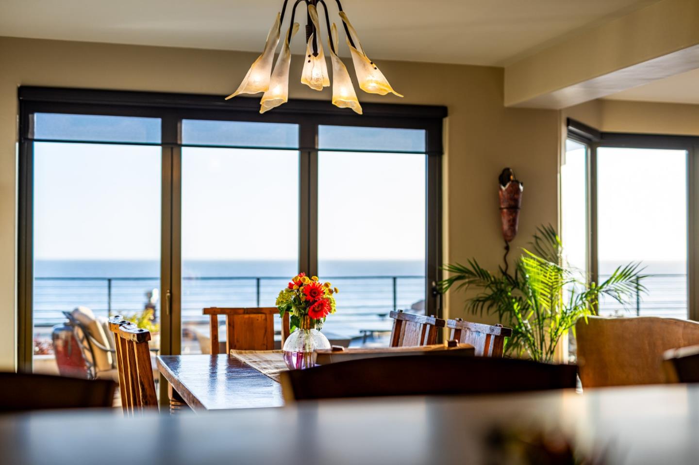 Detail Gallery Image 34 of 60 For 639 Beach Dr, Aptos,  CA 95003 - 3 Beds | 3/1 Baths