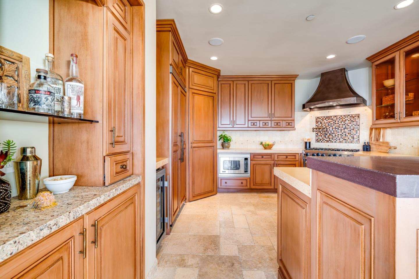 Detail Gallery Image 36 of 60 For 639 Beach Dr, Aptos,  CA 95003 - 3 Beds | 3/1 Baths