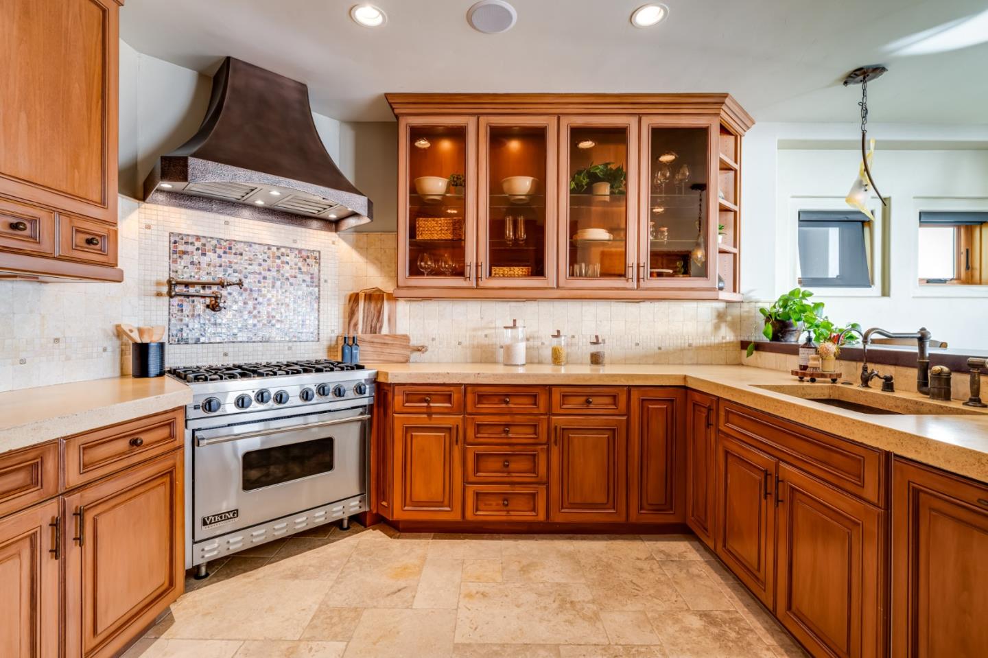 Detail Gallery Image 37 of 60 For 639 Beach Dr, Aptos,  CA 95003 - 3 Beds | 3/1 Baths
