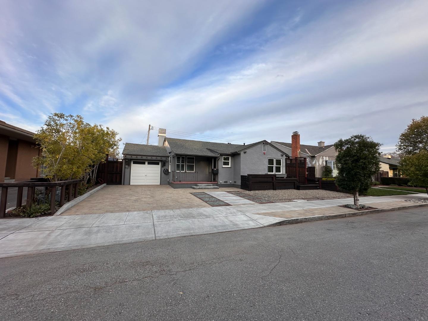 Detail Gallery Image 47 of 52 For 927 Rosewood Drive Dr, San Mateo,  CA 94401 - 2 Beds | 1 Baths