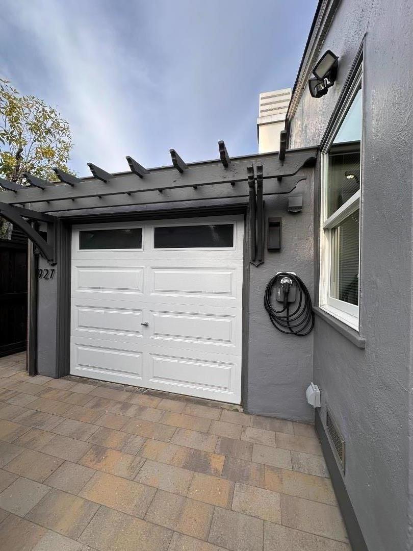 Detail Gallery Image 5 of 52 For 927 Rosewood Drive Dr, San Mateo,  CA 94401 - 2 Beds | 1 Baths