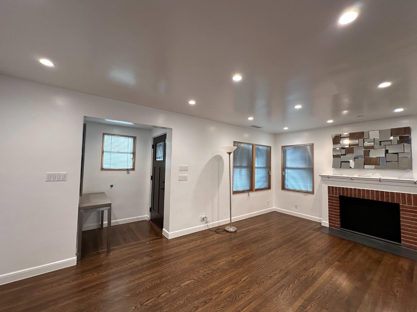 Detail Gallery Image 6 of 52 For 927 Rosewood Drive Dr, San Mateo,  CA 94401 - 2 Beds | 1 Baths