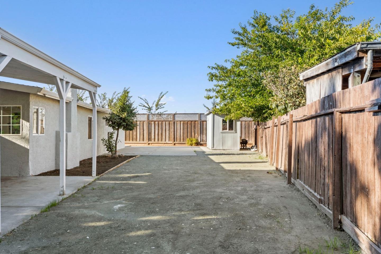 Detail Gallery Image 44 of 50 For 2887 Fordham St, East Palo Alto,  CA 94303 - 7 Beds | 4 Baths