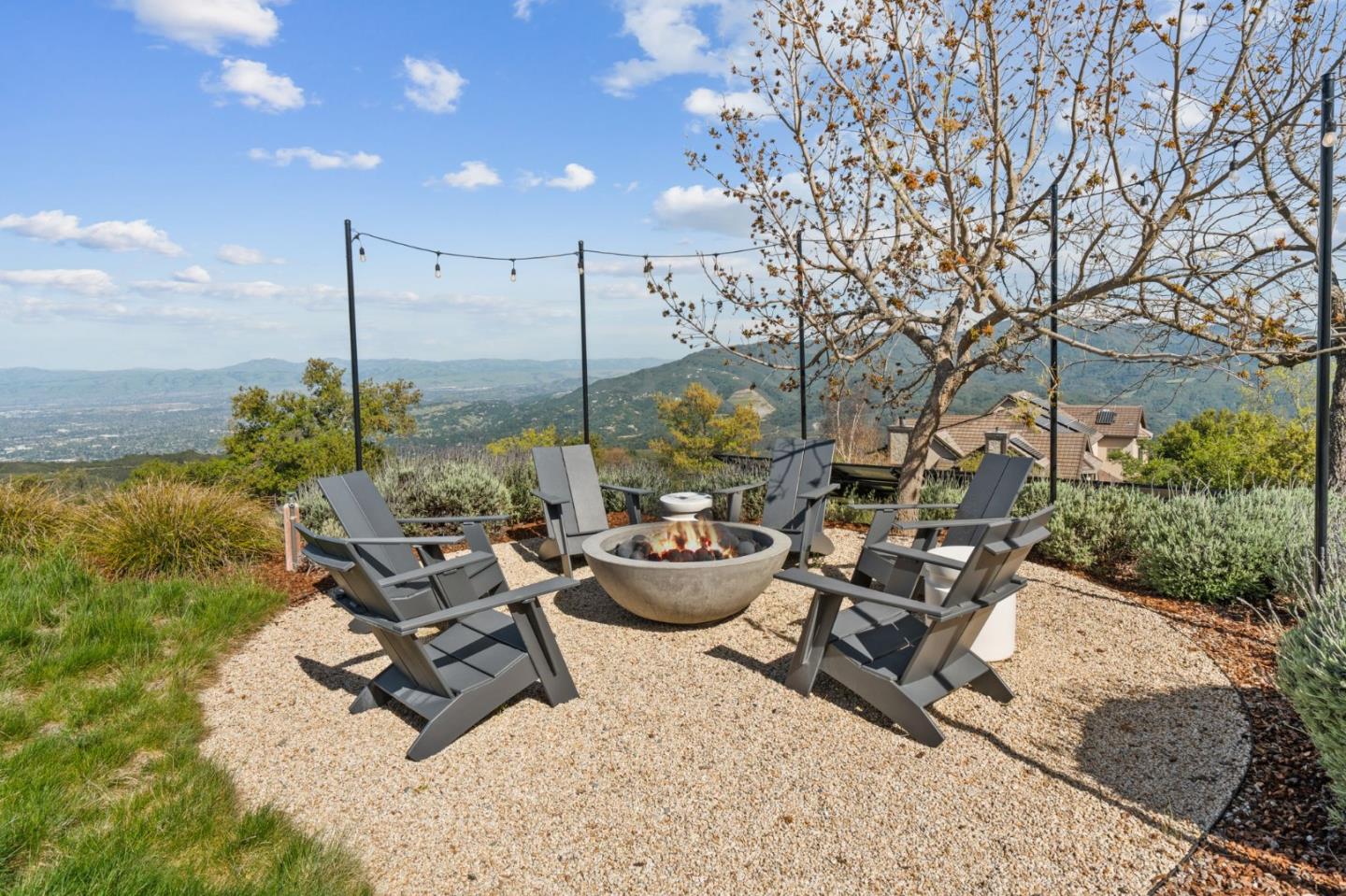 Detail Gallery Image 19 of 132 For 19474 Aeronaut Way, Los Gatos,  CA 95033 - 6 Beds | 4/1 Baths