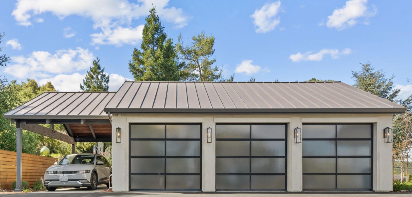 Detail Gallery Image 3 of 132 For 19474 Aeronaut Way, Los Gatos,  CA 95033 - 6 Beds | 4/1 Baths