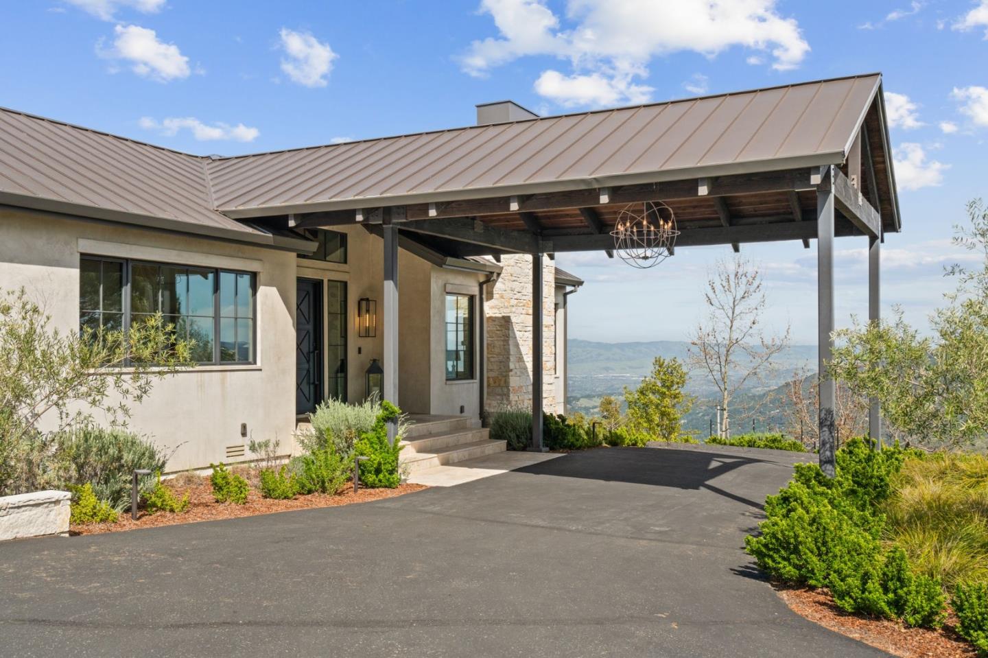 Detail Gallery Image 5 of 132 For 19474 Aeronaut Way, Los Gatos,  CA 95033 - 6 Beds | 4/1 Baths