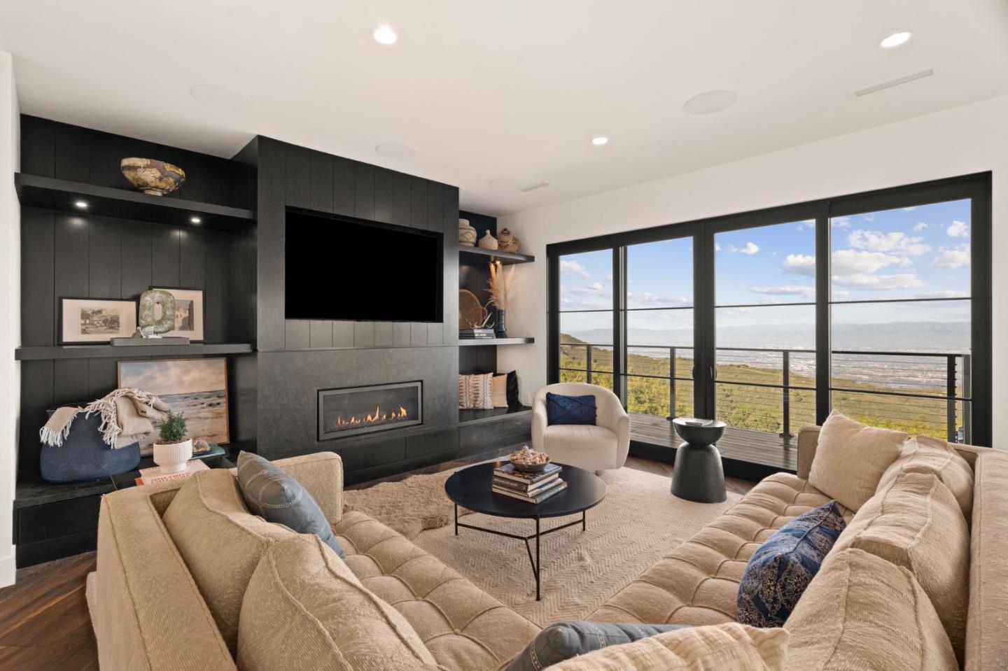 Detail Gallery Image 57 of 132 For 19474 Aeronaut Way, Los Gatos,  CA 95033 - 6 Beds | 4/1 Baths