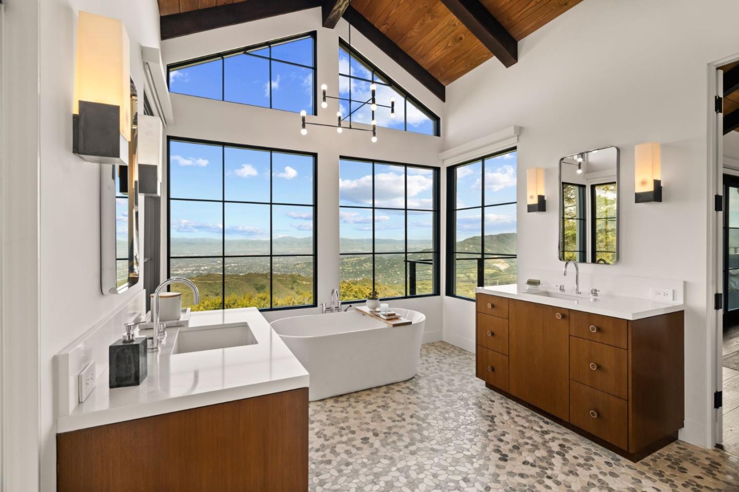 Detail Gallery Image 74 of 132 For 19474 Aeronaut Way, Los Gatos,  CA 95033 - 6 Beds | 4/1 Baths