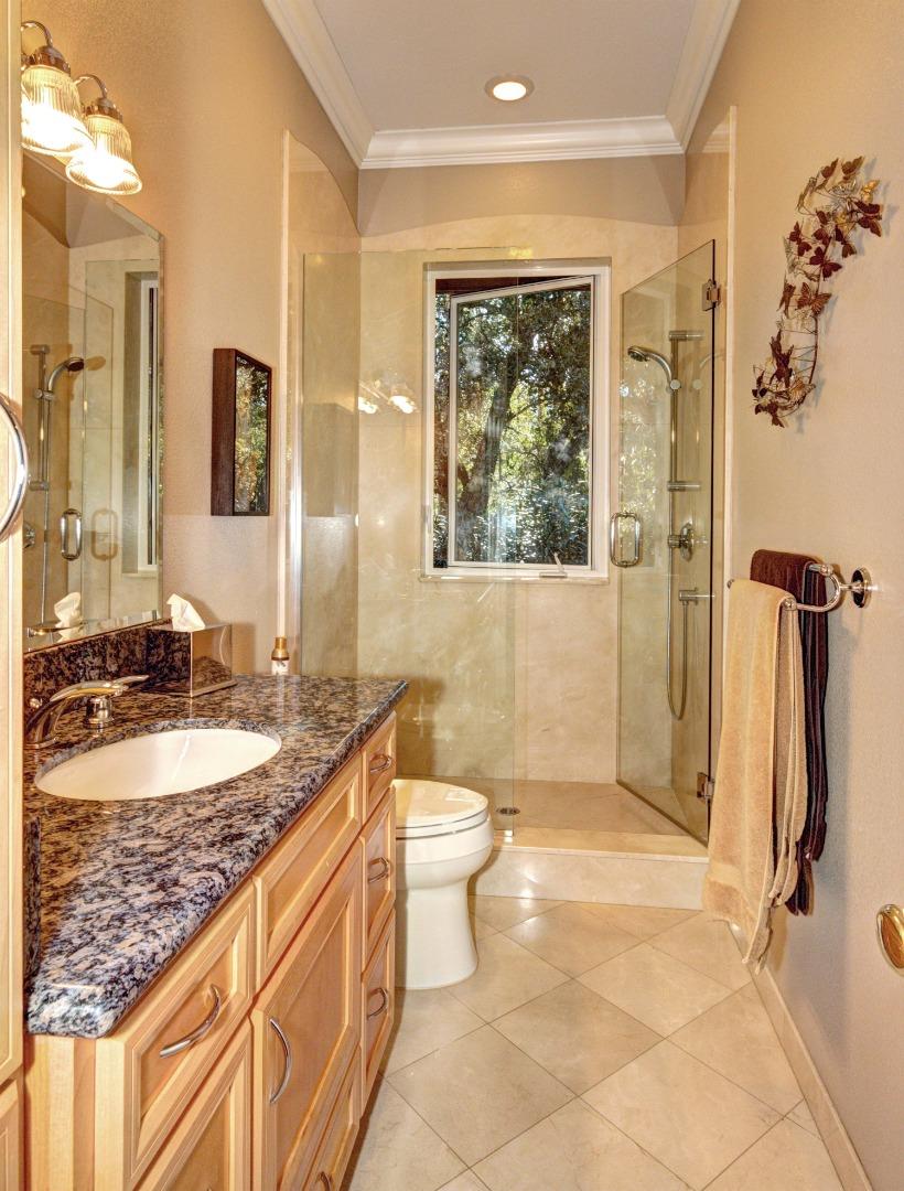 Detail Gallery Image 14 of 36 For 310 Old Spanish Trail, Portola Valley,  CA 94028 - 3 Beds | 2/1 Baths