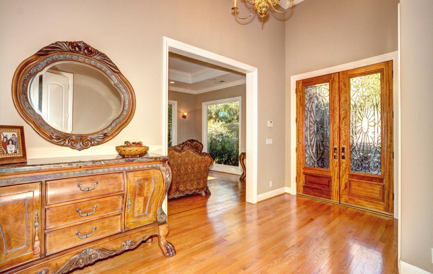 Detail Gallery Image 3 of 36 For 310 Old Spanish Trail, Portola Valley,  CA 94028 - 3 Beds | 2/1 Baths