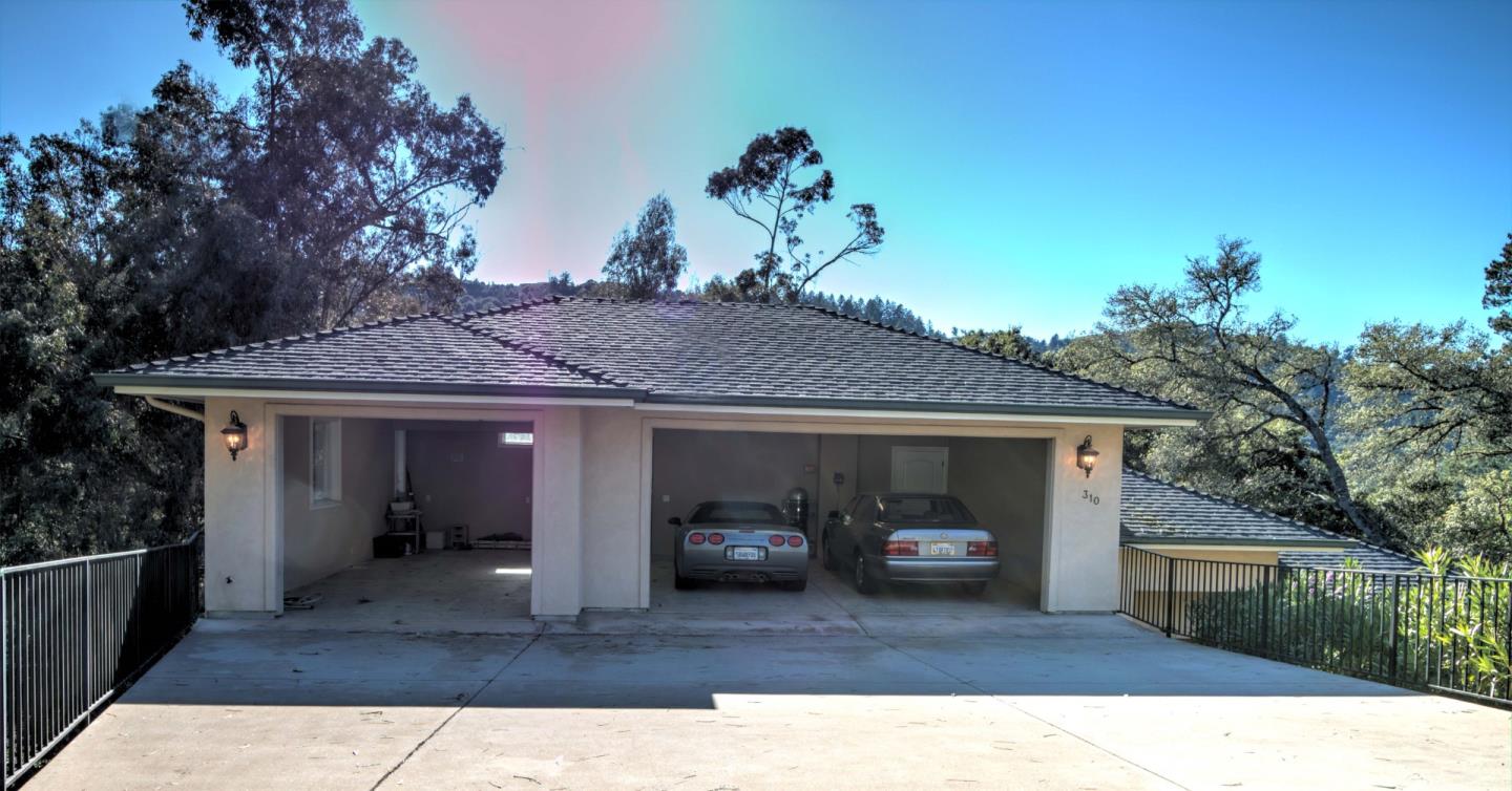 Detail Gallery Image 36 of 36 For 310 Old Spanish Trail, Portola Valley,  CA 94028 - 3 Beds | 2/1 Baths