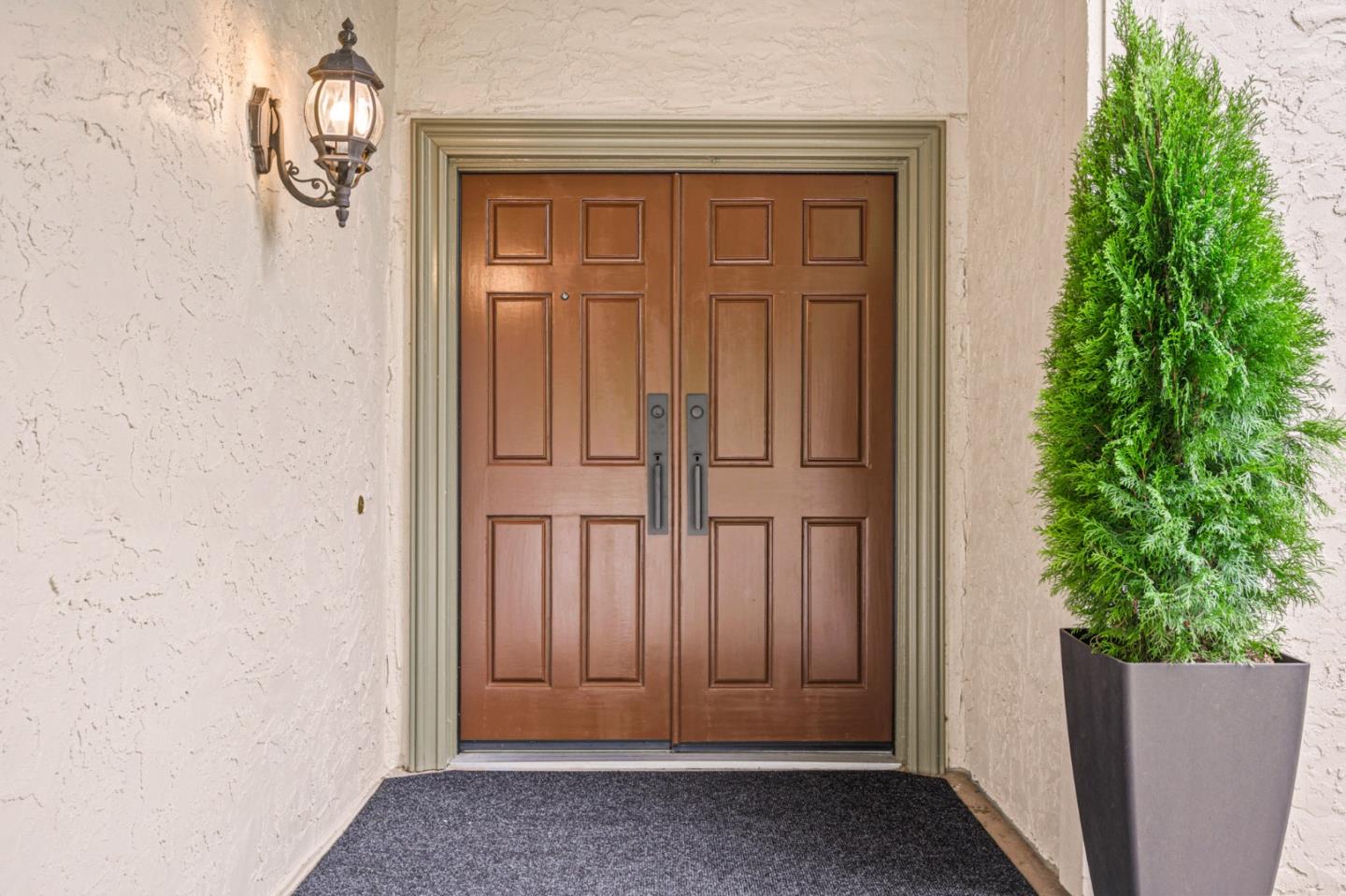 Detail Gallery Image 7 of 79 For 6359 Didion Way, San Jose,  CA 95123 - 4 Beds | 2/1 Baths