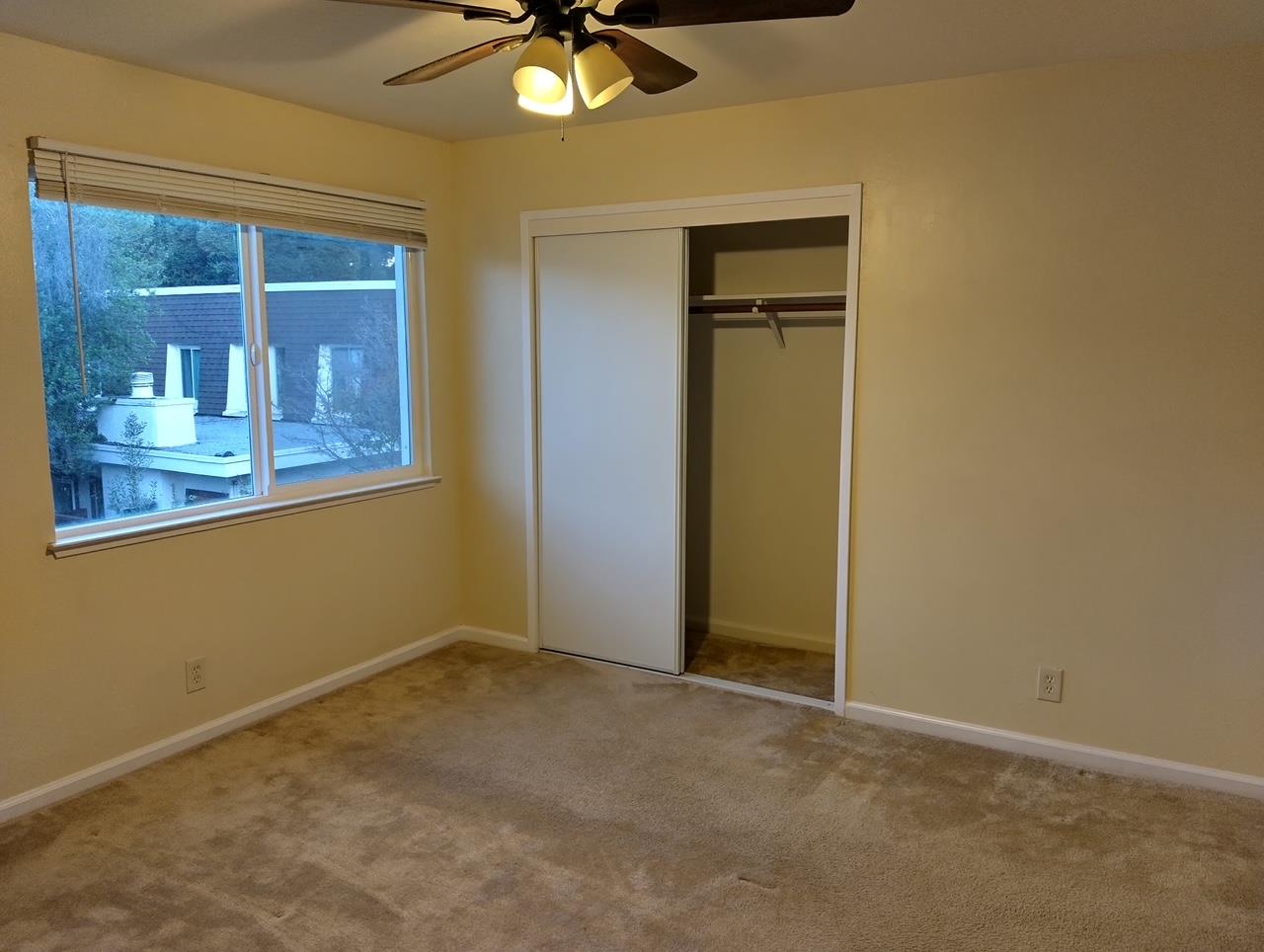 Detail Gallery Image 5 of 8 For 1443 Kentfield Ave #7,  Redwood City,  CA 94061 - 1 Beds | 1 Baths
