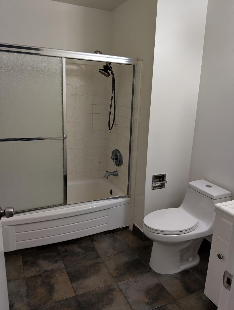 Detail Gallery Image 6 of 8 For 1443 Kentfield Ave #7,  Redwood City,  CA 94061 - 1 Beds | 1 Baths