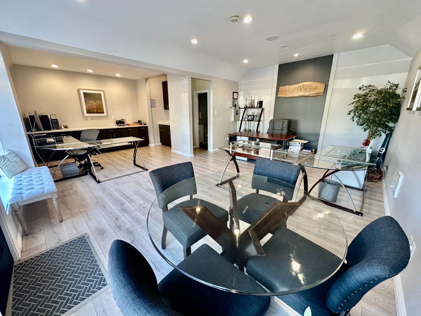 Detail Gallery Image 3 of 12 For 35 N San Mateo Dr, San Mateo,  CA 94401 - – Beds | – Baths
