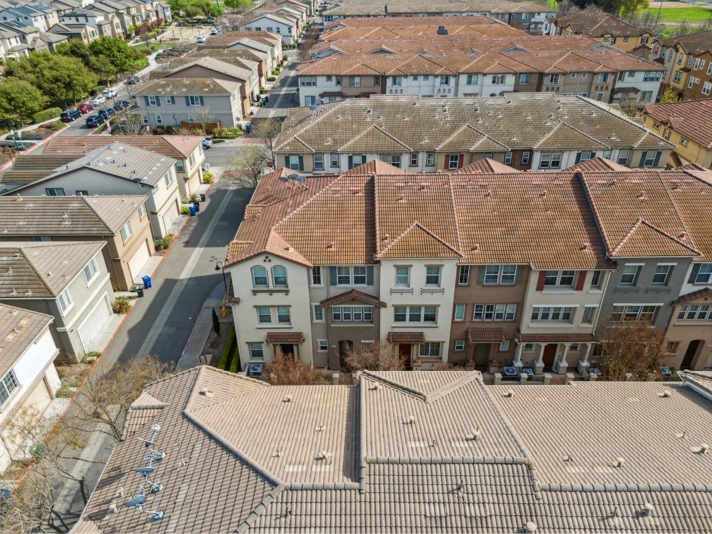 property-img