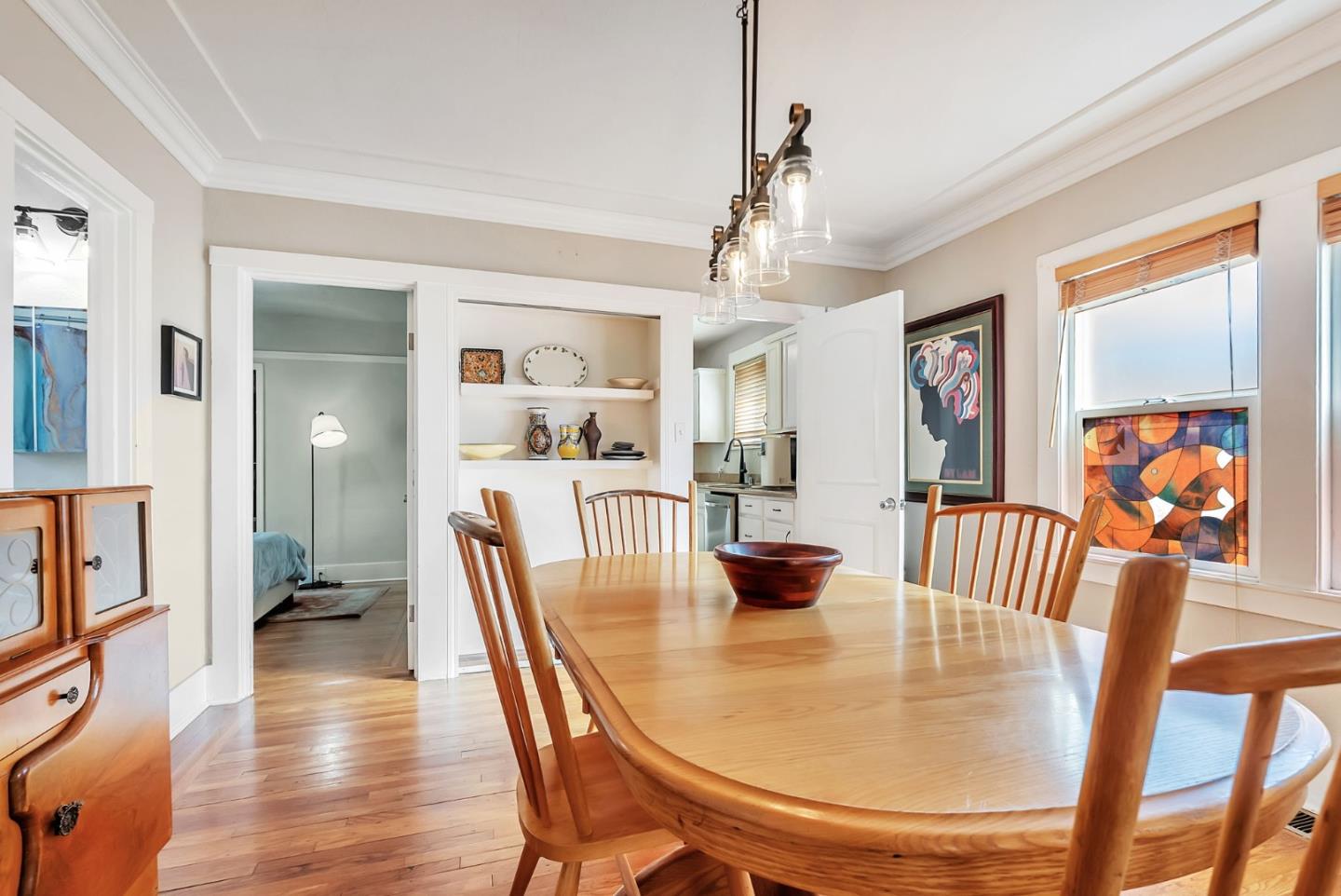Detail Gallery Image 15 of 28 For 2452 Humboldt Ave, Oakland,  CA 94601 - 2 Beds | 1/1 Baths