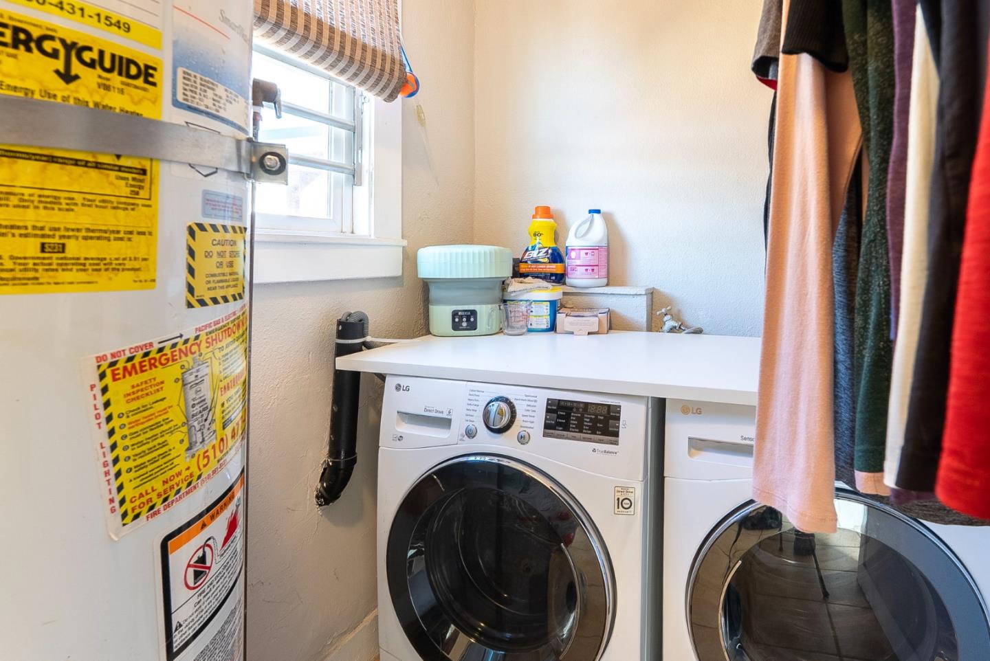 Detail Gallery Image 20 of 28 For 2452 Humboldt Ave, Oakland,  CA 94601 - 2 Beds | 1/1 Baths