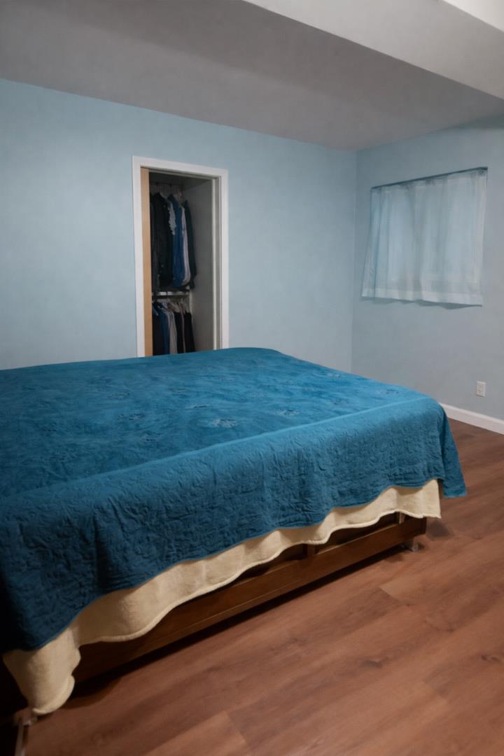 Detail Gallery Image 12 of 18 For 584 Vienna St, San Francisco,  CA 94112 - 6 Beds | 3 Baths