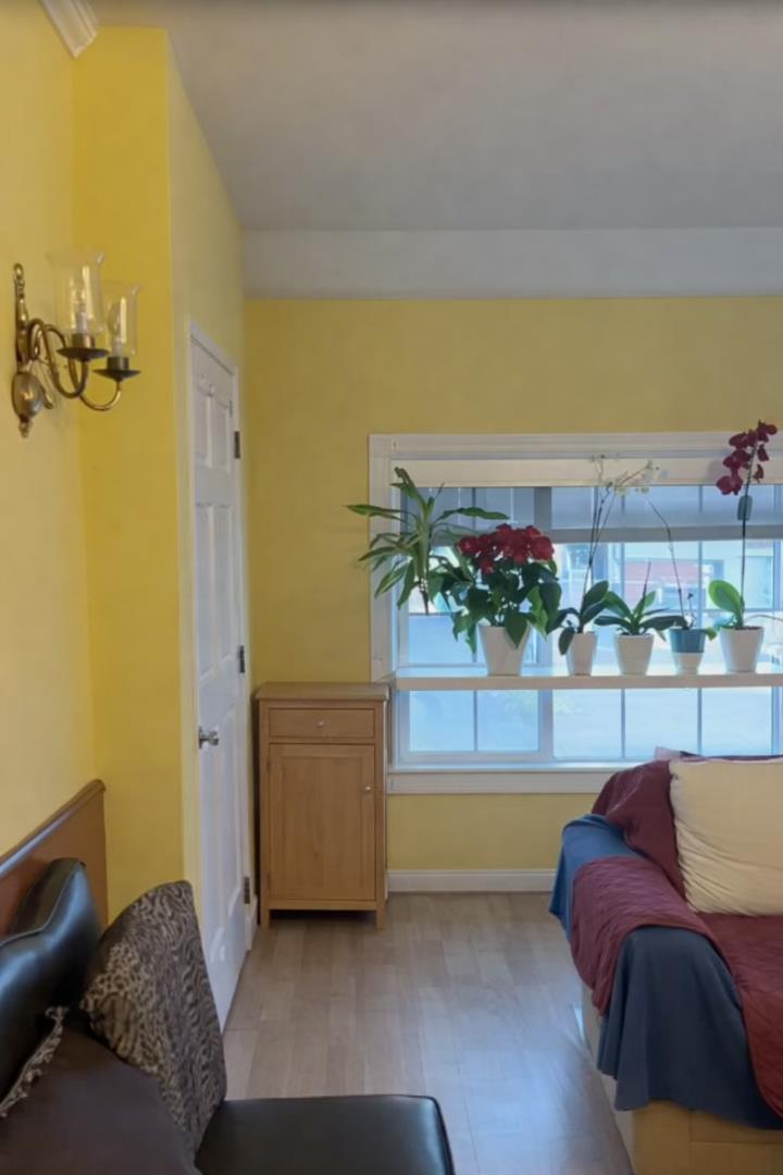 Detail Gallery Image 18 of 18 For 584 Vienna St, San Francisco,  CA 94112 - 6 Beds | 3 Baths