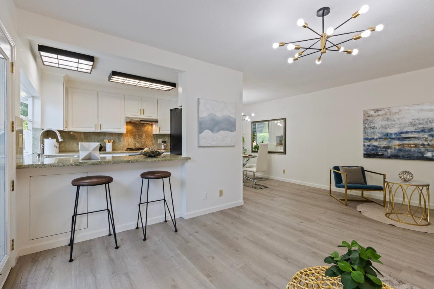 Detail Gallery Image 16 of 49 For 4451 Hanalei Pl, San Jose,  CA 95118 - 4 Beds | 2 Baths