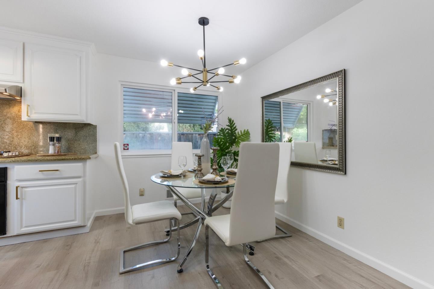 Detail Gallery Image 18 of 49 For 4451 Hanalei Pl, San Jose,  CA 95118 - 4 Beds | 2 Baths
