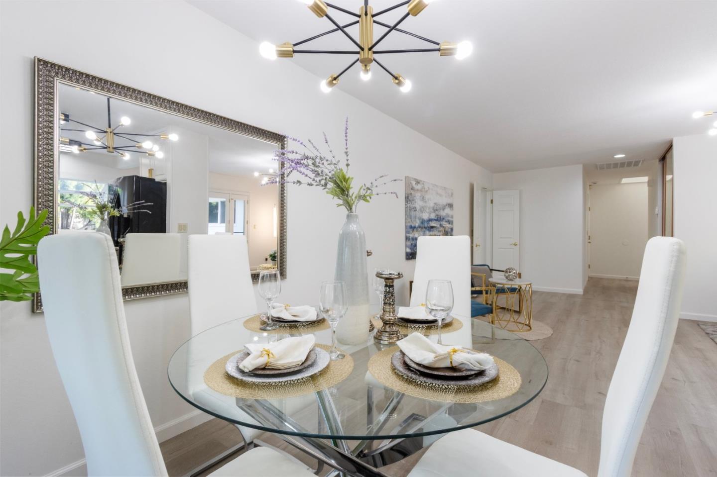 Detail Gallery Image 21 of 49 For 4451 Hanalei Pl, San Jose,  CA 95118 - 4 Beds | 2 Baths
