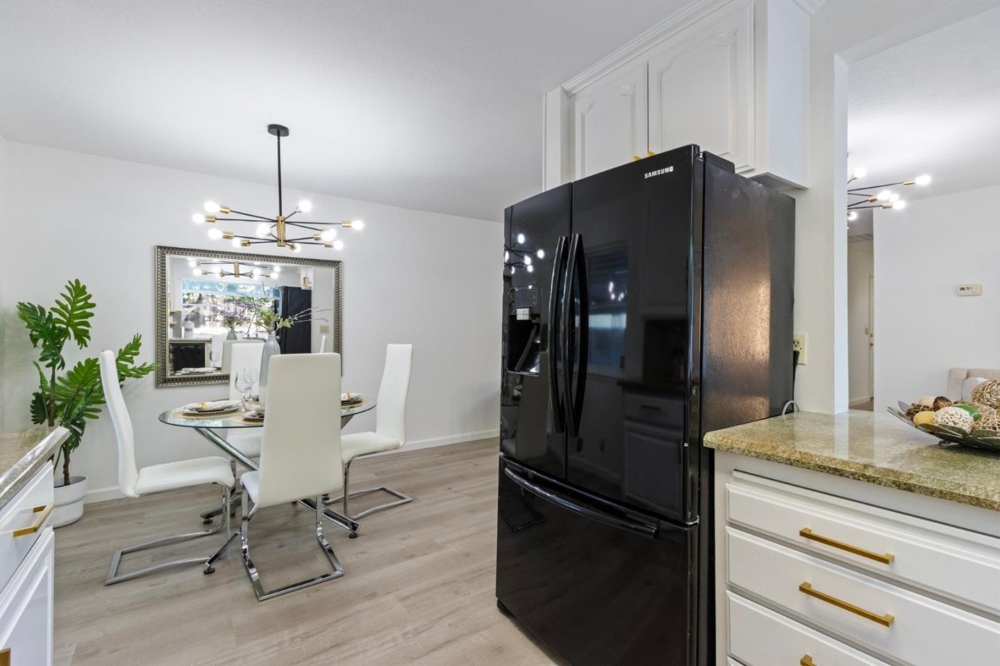 Detail Gallery Image 25 of 49 For 4451 Hanalei Pl, San Jose,  CA 95118 - 4 Beds | 2 Baths