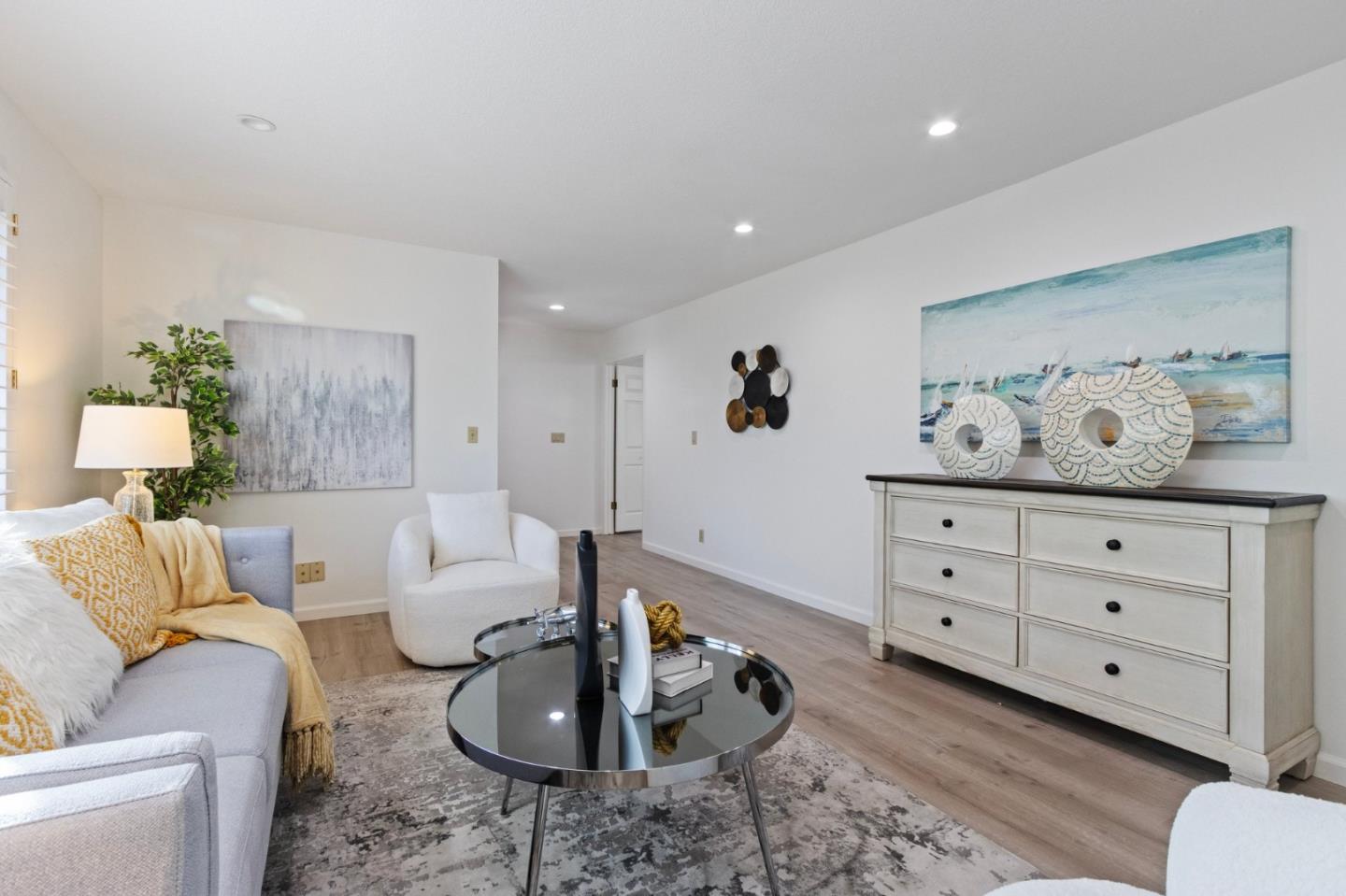 Detail Gallery Image 6 of 49 For 4451 Hanalei Pl, San Jose,  CA 95118 - 4 Beds | 2 Baths